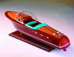 Motor Boats - Riva - Riva Ariston 1950 - Abordage