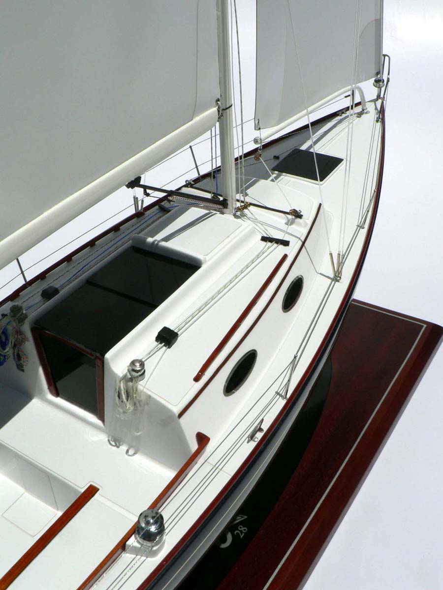 Custom Models - Alerion Express - Alerion Express 28 "Cassiopeia" - Abordage