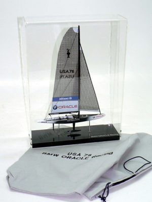 Fine Ship Models - - BMW Oracle Racing - Abordage