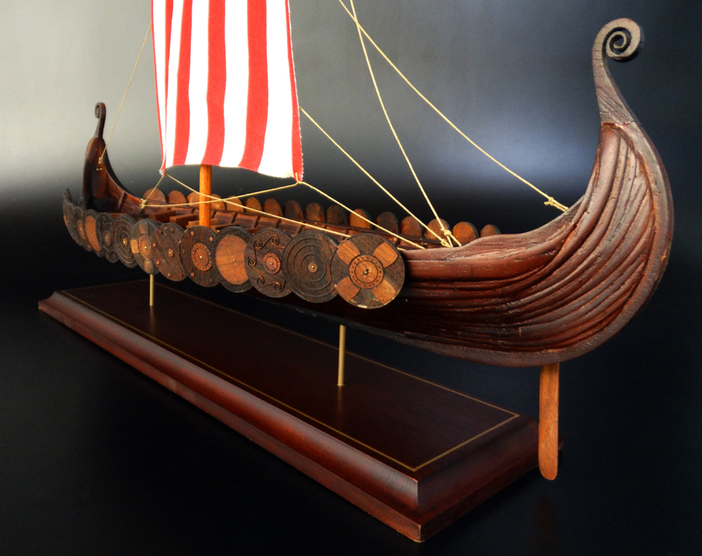 Historic Ships - - Drakkar Gokstad Viking Ship Model 9th Century - Abordage