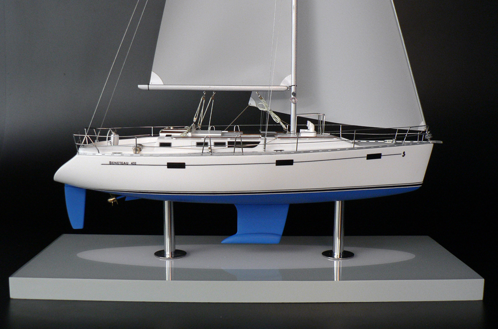 Custom Models - - Beneteau 432 - Abordage
