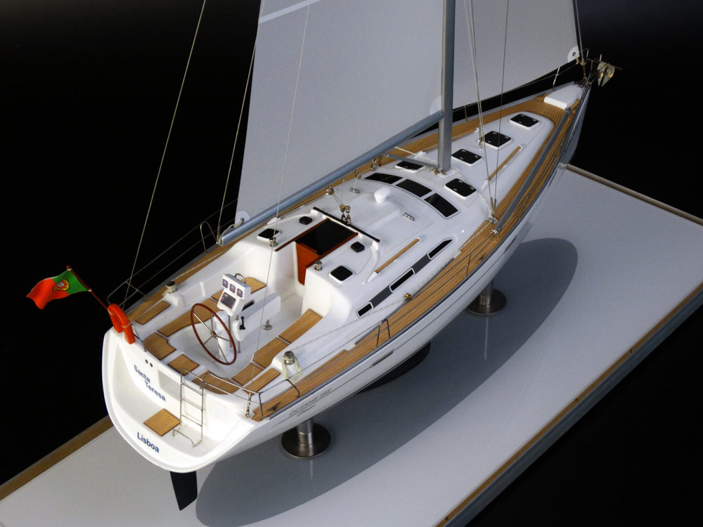 Custom Models - Beneteau - BENETEAU OCEANIS 393 - Abordage