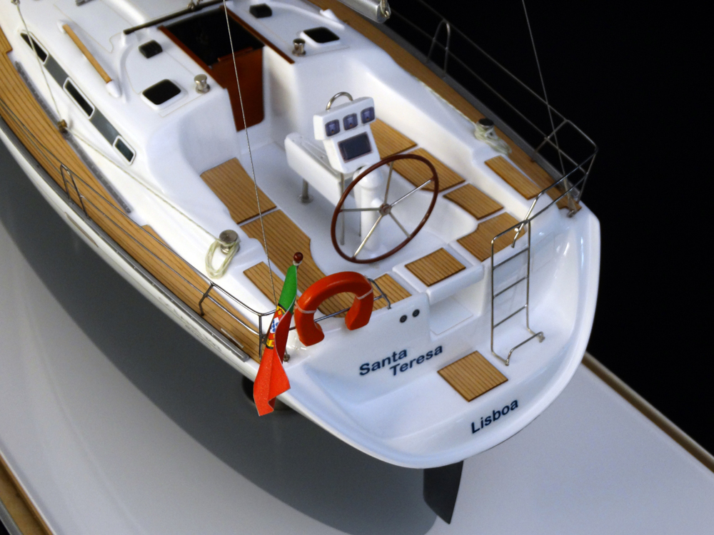 Custom Models - Beneteau - BENETEAU OCEANIS 393 - Abordage