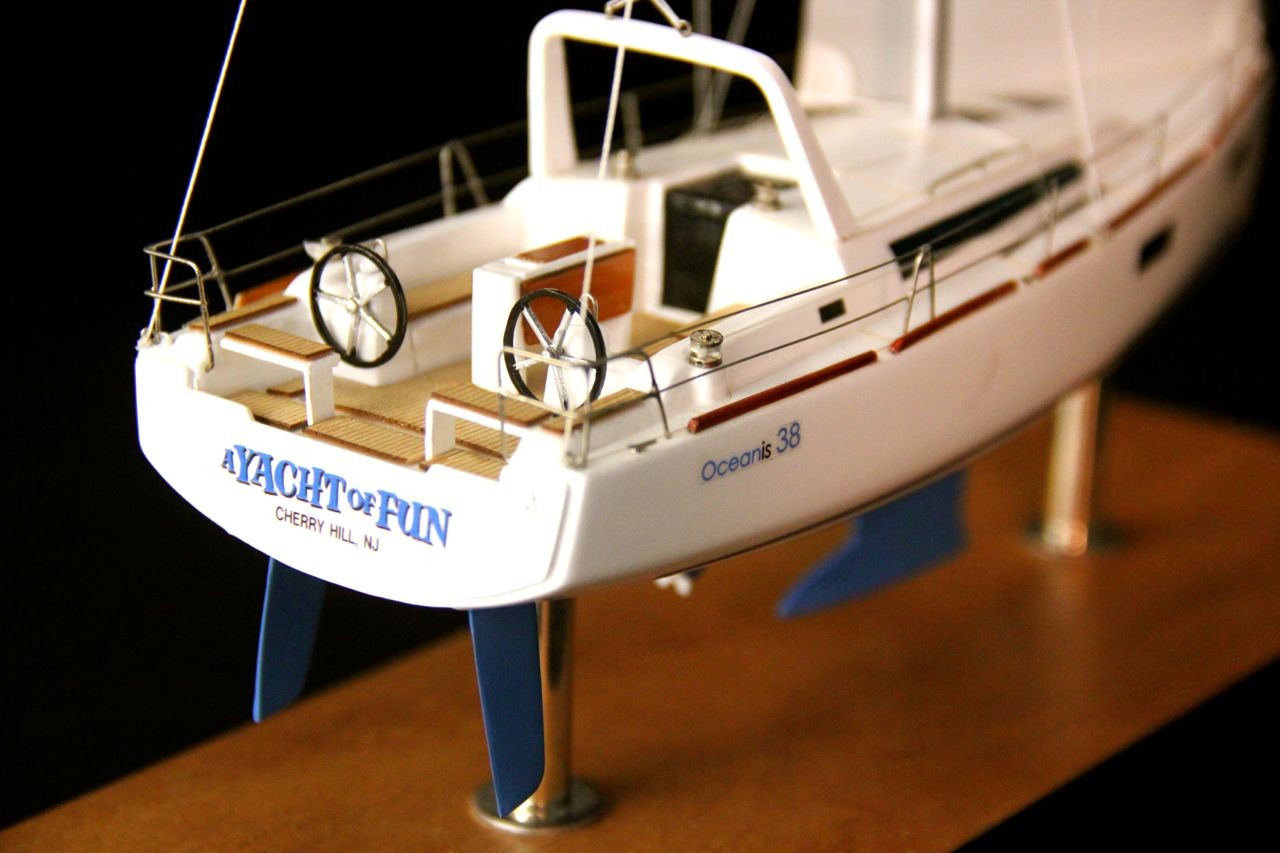 Custom Desk Models - Beneteau - Beneteau Oceanis 38 - Abordage