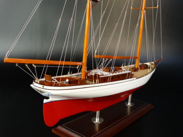 Classic Yachts - - Ticonderoga 1936 - Abordage