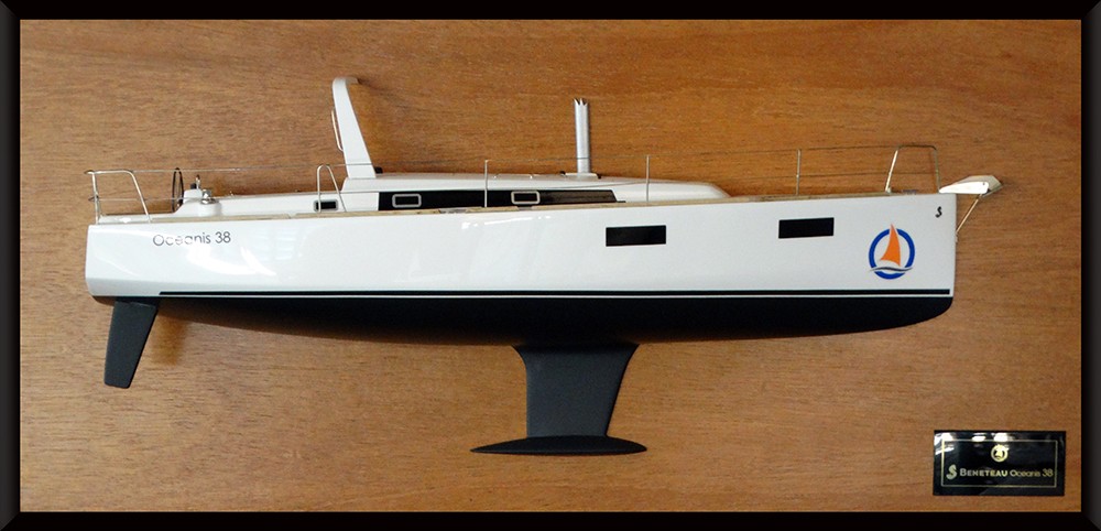 Custom Half Models - Beneteau - Beneteau Oceanis 38 half model with deck details - Abordage