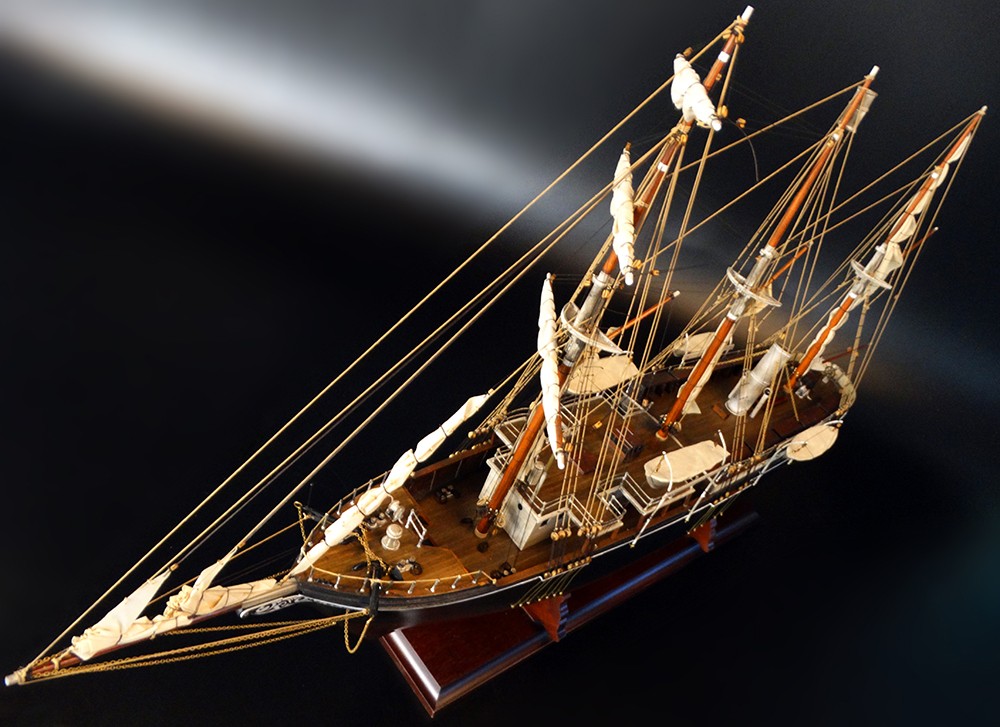 Historic Ships - - Endurance 1914 - Abordage