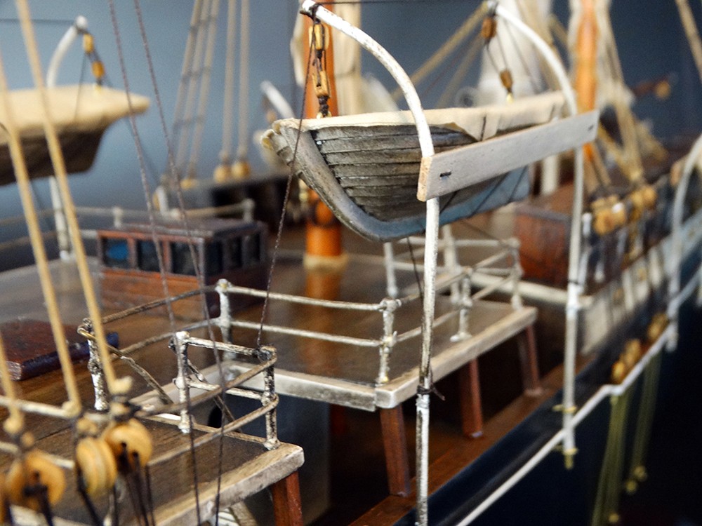 Historic Ships - - Endurance 1914 - Abordage