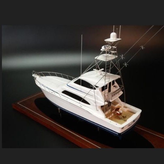 Custom Desk Models - Bertram - Bertram 630 custom model - Abordage