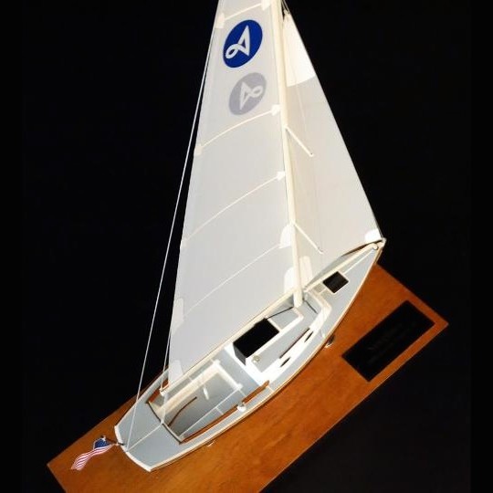 Custom Desk Models - Alerion Express - Alerion Express 28 desk model - Abordage