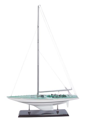 America's Cup Boats - - Courageous 1974 - Abordage