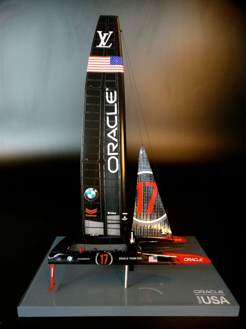 America's Cup Boats - - ORACLE TEAM USA 17 - Catamaran AC 50 - 2017 - Abordage