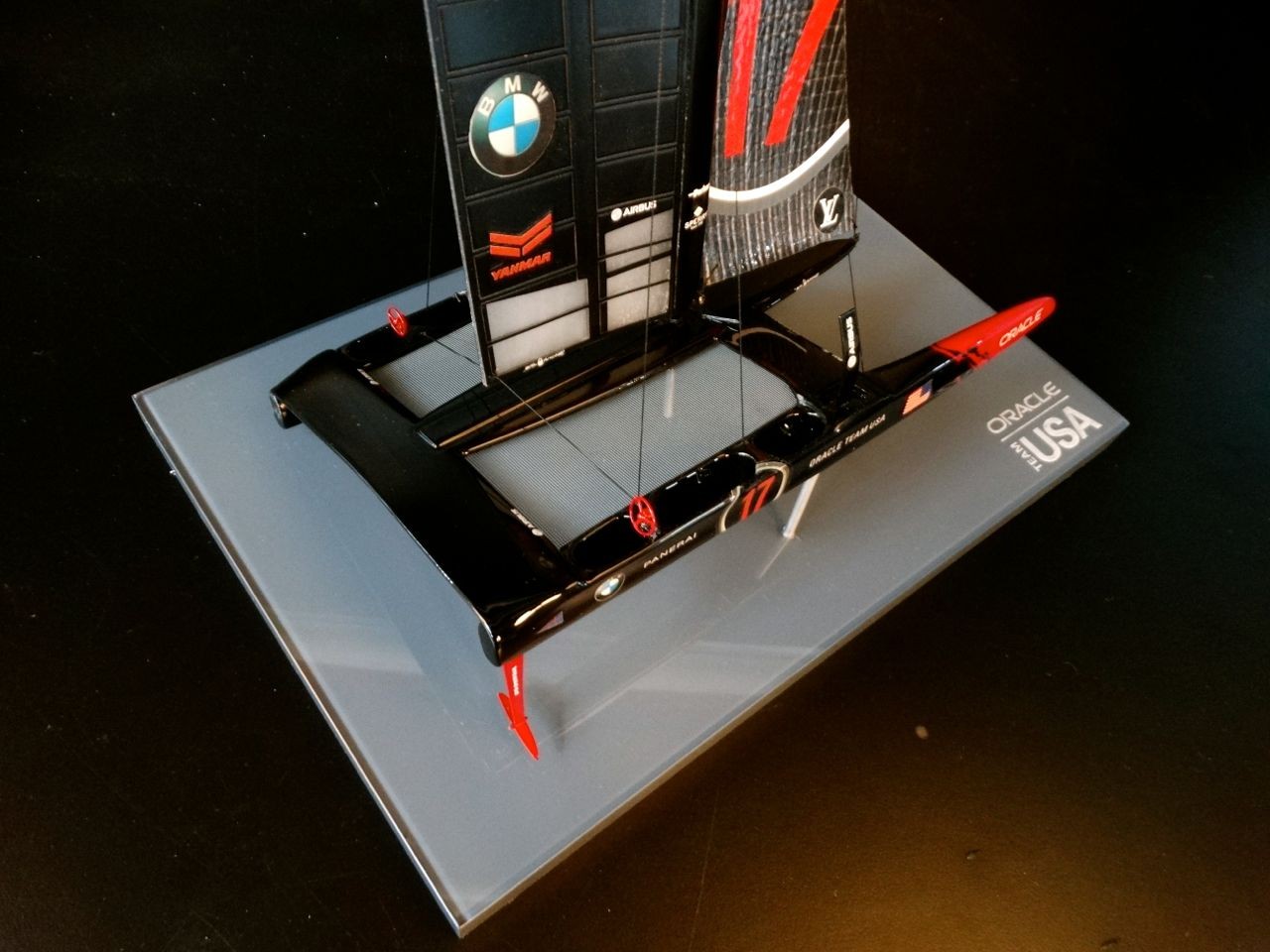 America's Cup Boats - - ORACLE TEAM USA 17 - Catamaran AC 50 - 2017 - Abordage