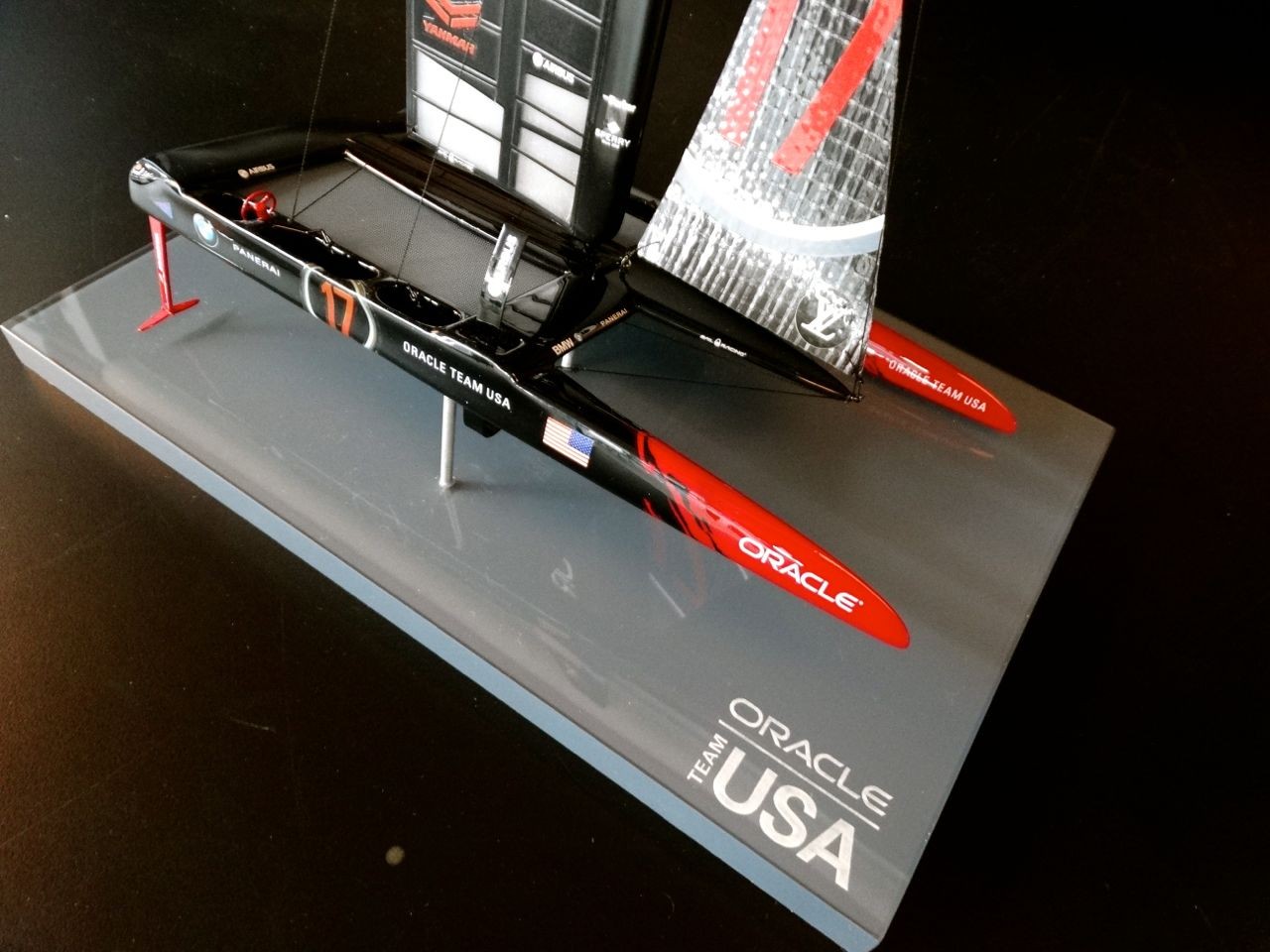 America's Cup Boats - - ORACLE TEAM USA 17 - Catamaran AC 50 - 2017 - Abordage