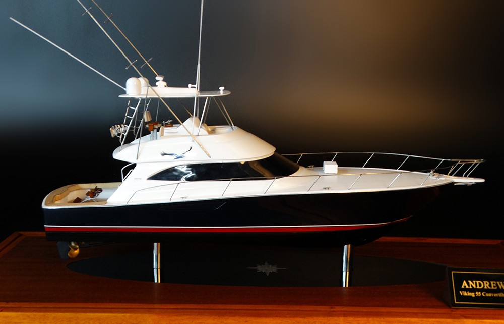 Custom Models - Viking Yachts - Viking 55 scale model - Abordage