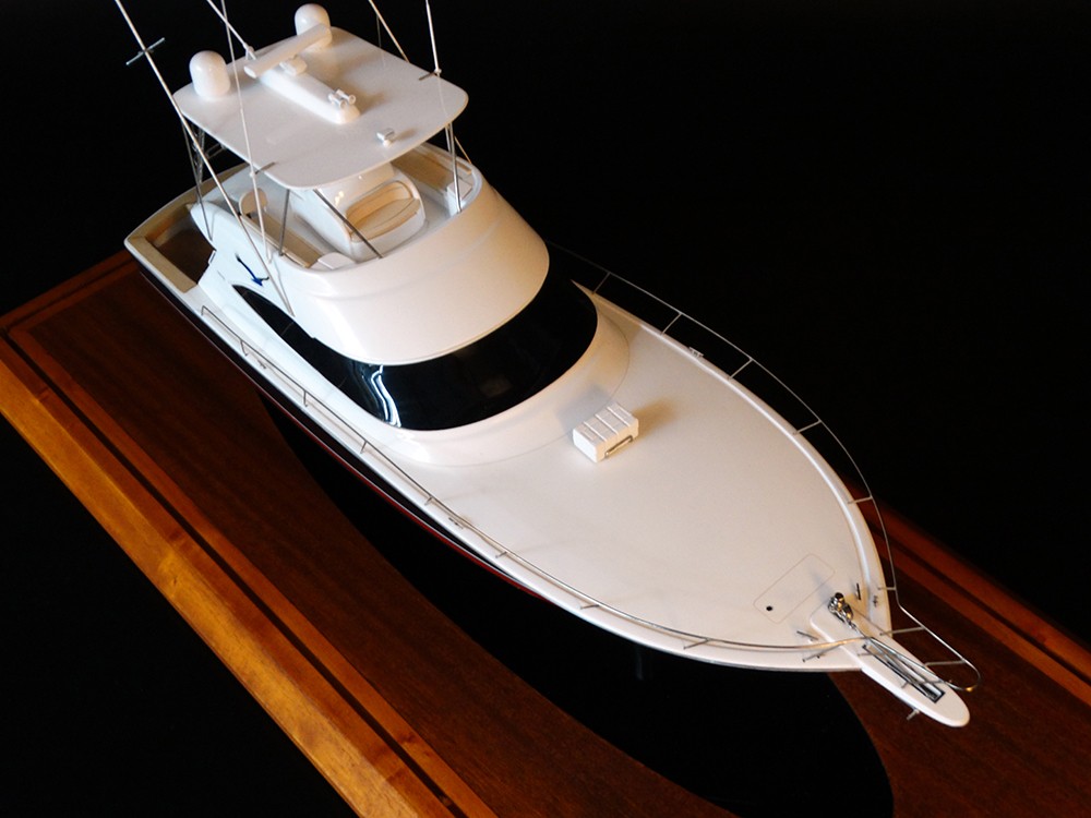 Custom Models - Viking Yachts - Viking 55 scale model - Abordage