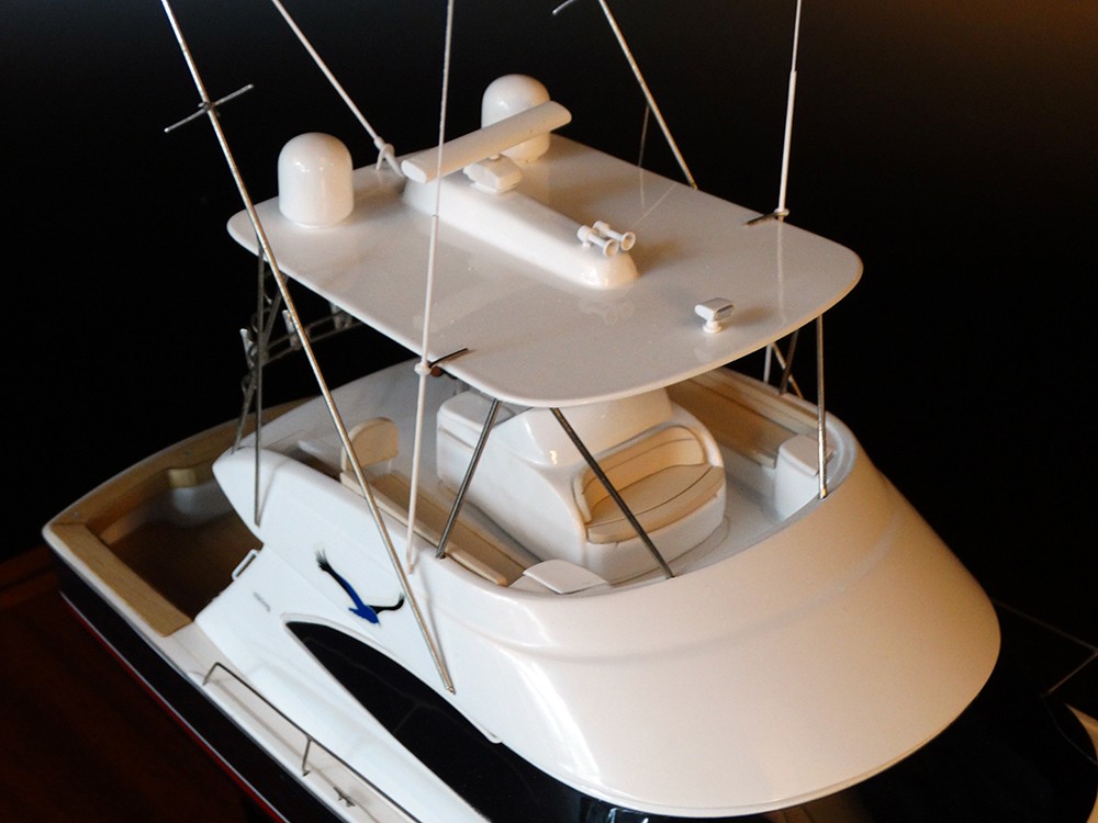Custom Models - Viking Yachts - Viking 55 scale model - Abordage