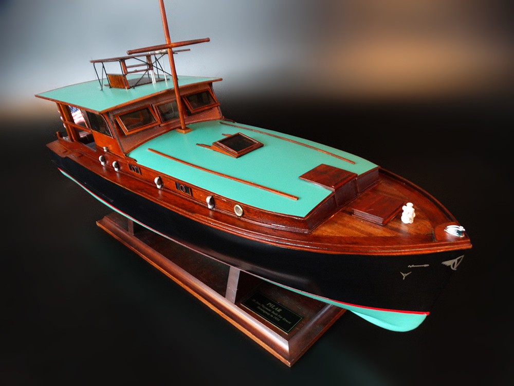 Motor Boats - - Pilar 1934 - Abordage