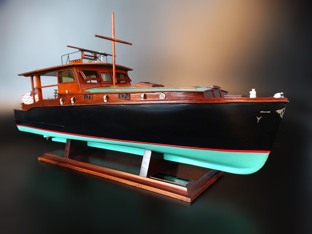 Motor Boats - - Pilar 1934 - Abordage