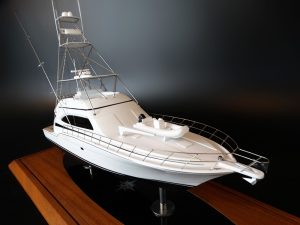 Custom Models - Bertram - Bertram 670 custom model - Abordage