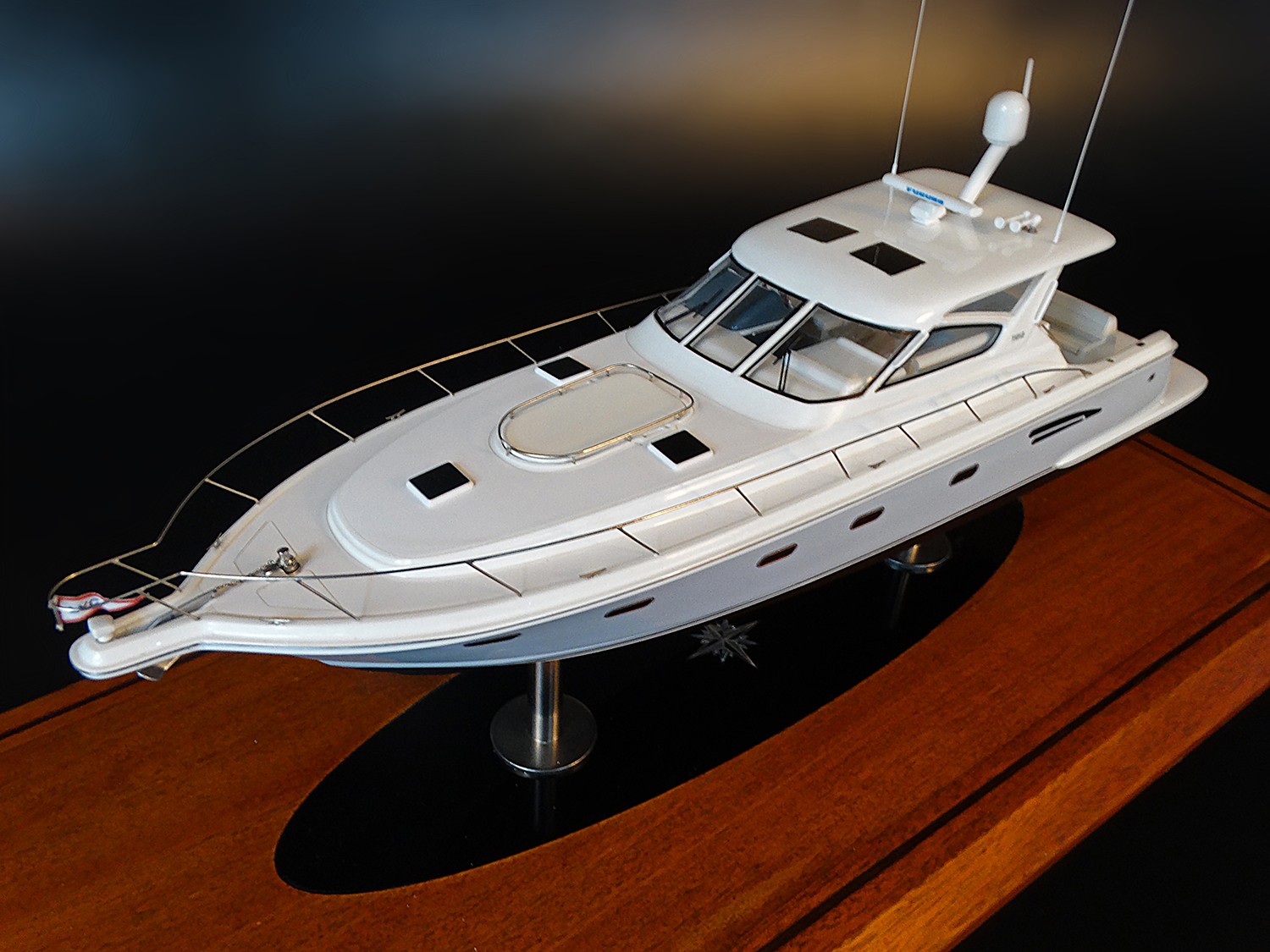 Custom Models - Tiara - Tiara 52 Cruiser custom model - Abordage