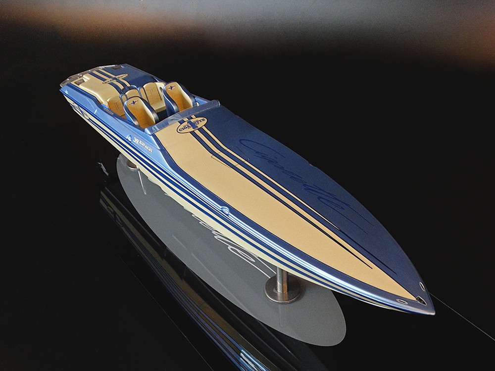 Custom Models - Cigarette - Cigarette 39 Top Gun Unlimited custom model - Abordage