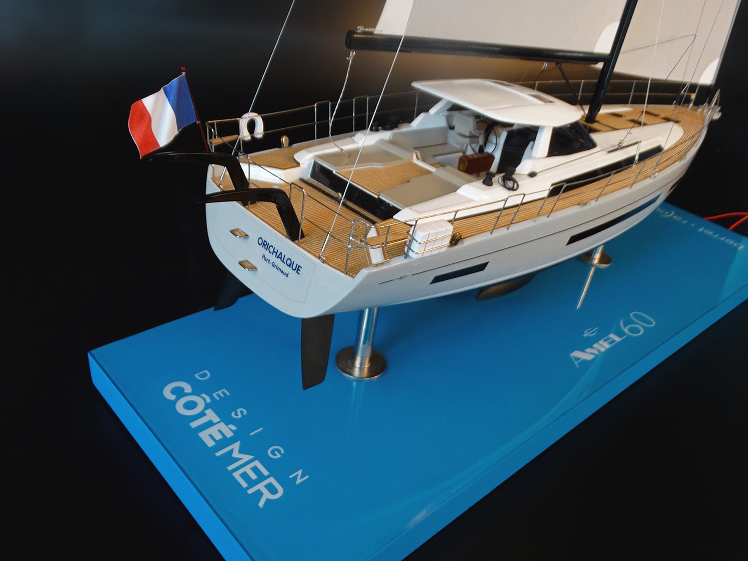 Custom Models - Amel - Amel 60 custom model - Abordage