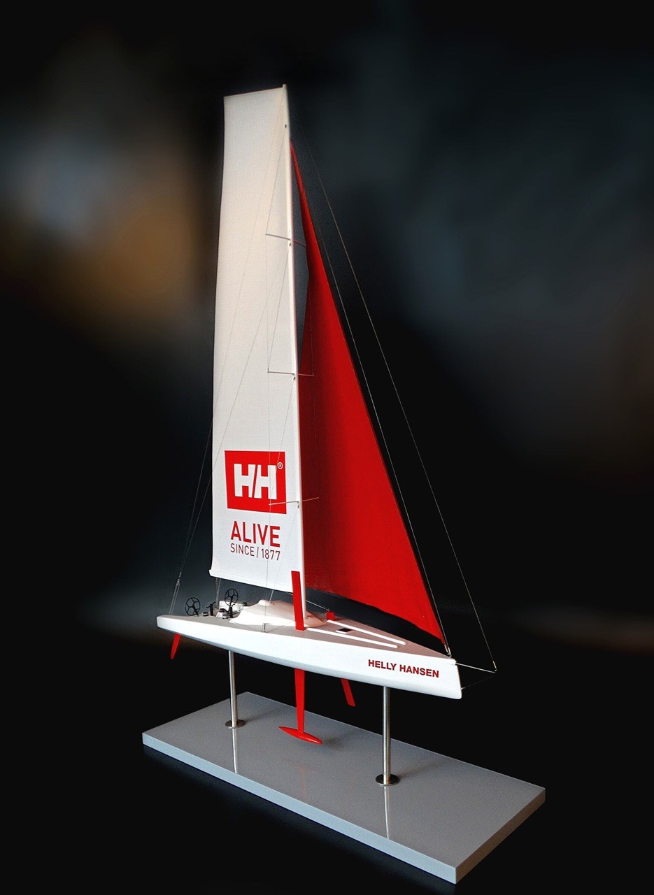 Custom Models - - Helly Hansen concept model - Abordage