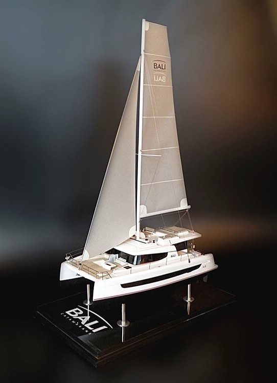 Custom Models - Catana - Bali 4.8 Catamaran custom model - Abordage