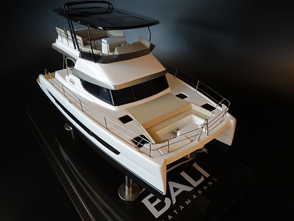 Custom Models - Catana - BALI 4.1 MY or BALI CATSPACE MotorYacht catamaran custom model - Abordage