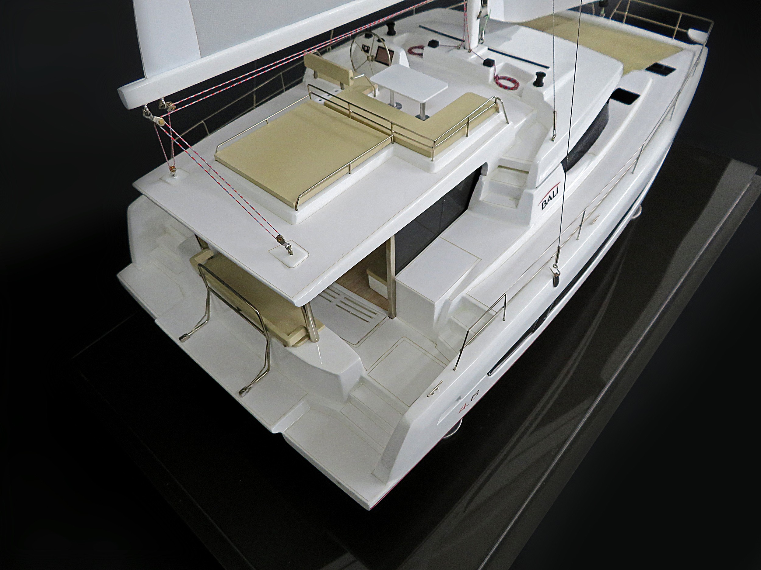 Custom Models - Catana - BALI 4.6 Catamaran custom model - Abordage