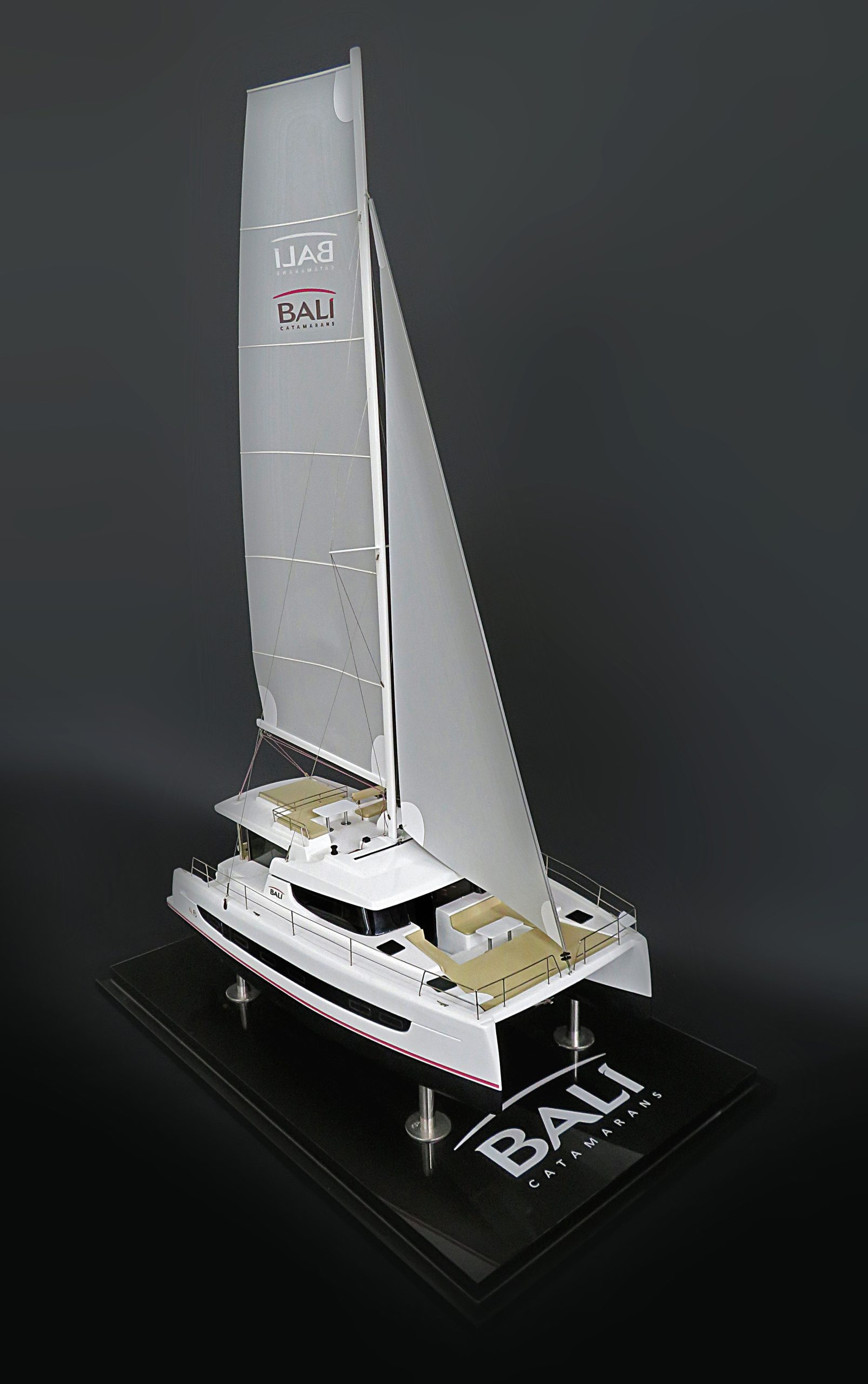 Custom Models - Catana - BALI 4.6 Catamaran custom model - Abordage