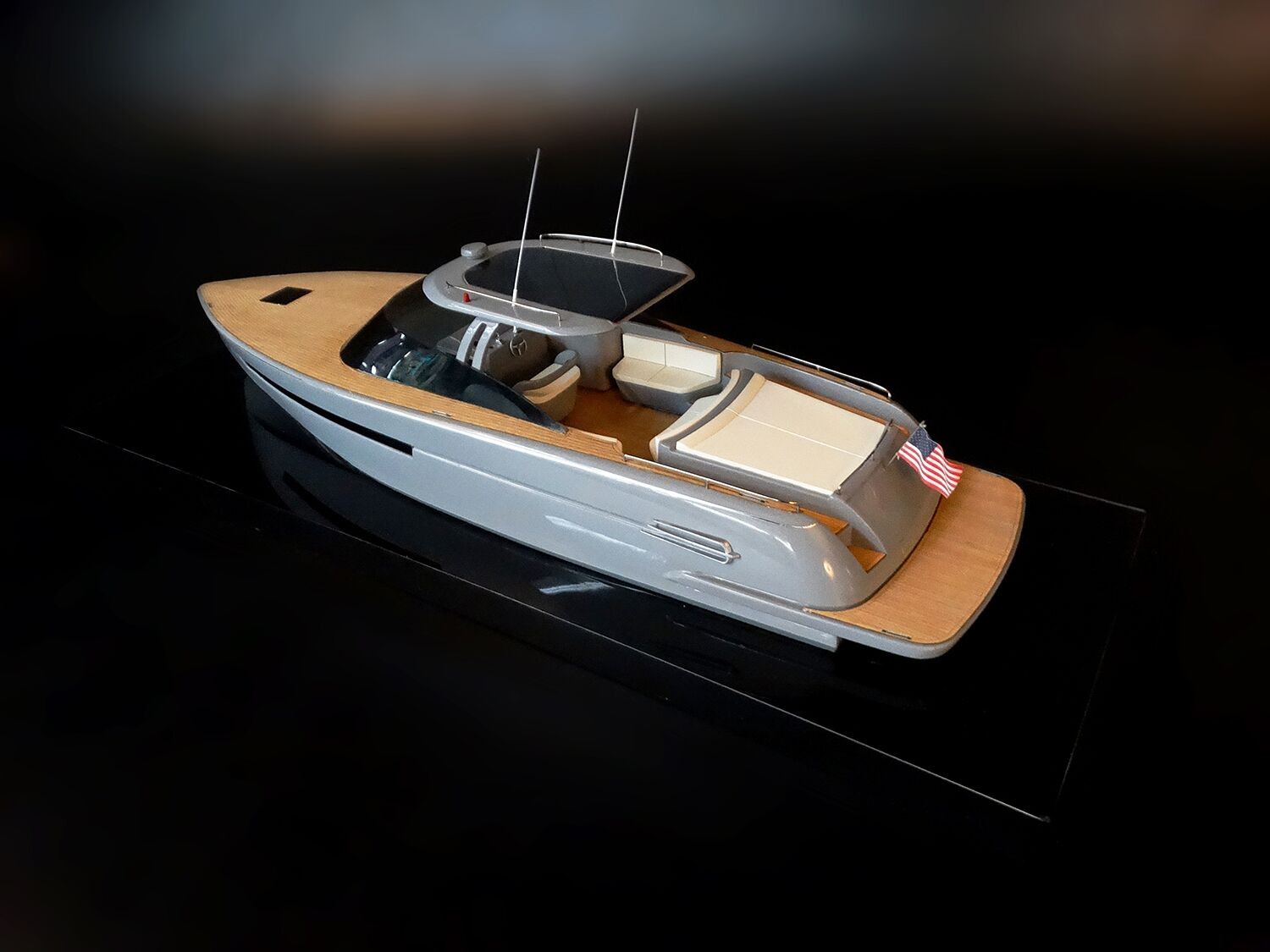 Custom Models - CANARD Yachts - Canard Yachts, E-Motion 45 Open custom model - Abordage