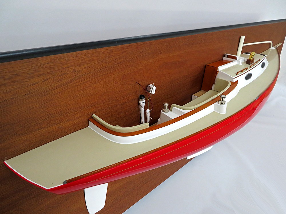 Custom Half Models - Alerion Express - Alerion Express 33 very large half model - Abordage