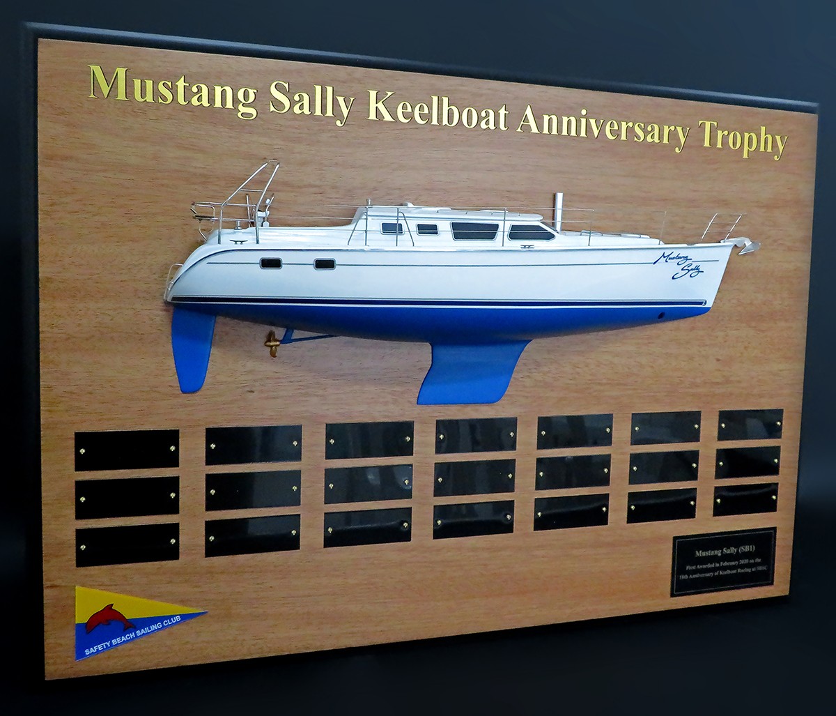 Custom Half Models - - Hunter 44DS half model with deck details - Abordage