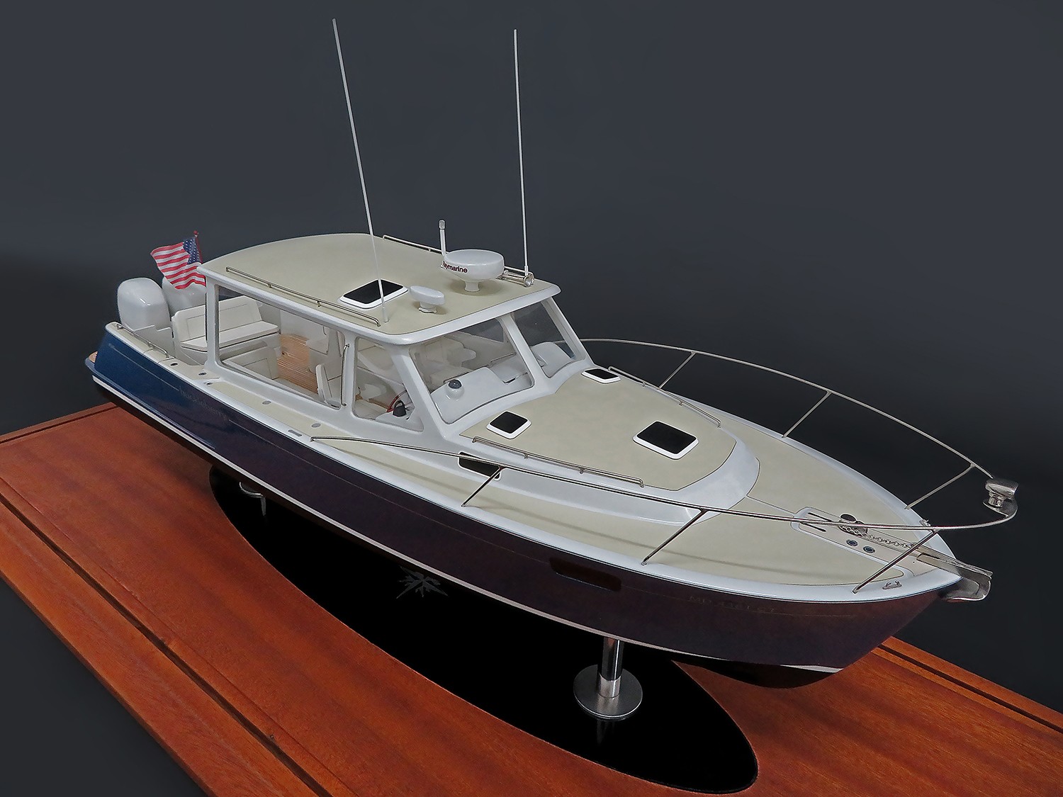 Custom Models - MJM - MJM 35Z custom model - Abordage