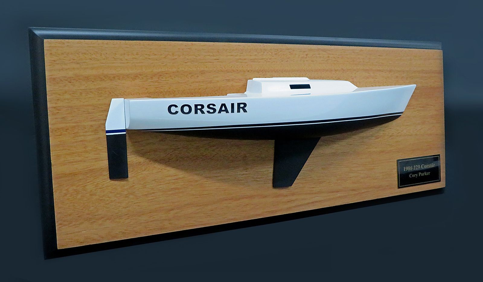 Custom Half Models - JBoats - J29 J Boats custom half model with cabin and cockpit only - Abordage