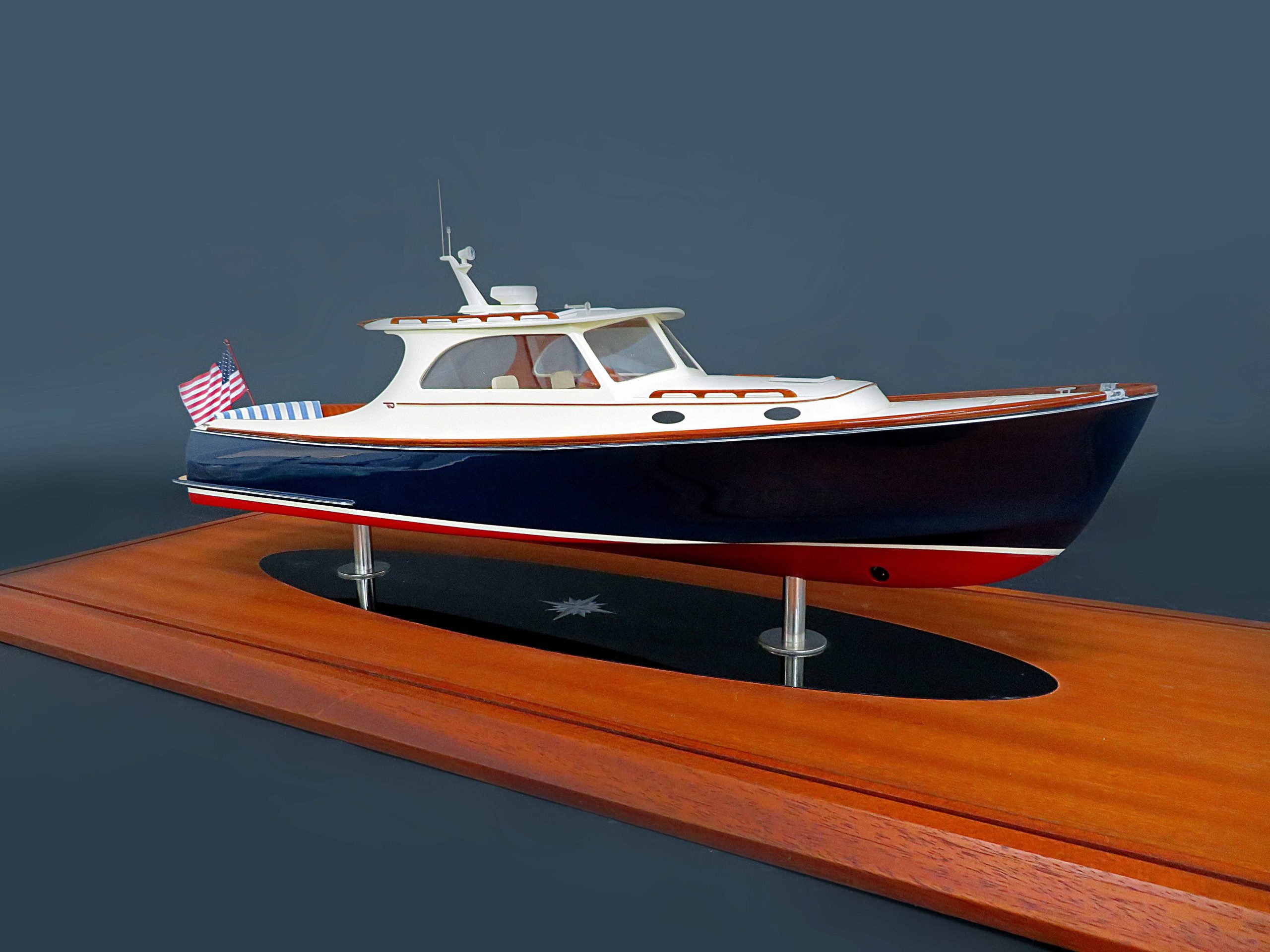 Custom Models - Hinckley - Hinckley PicNic EP custom model - Abordage