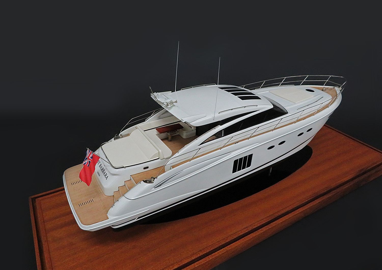 Custom Models - - PRINCESS V62 custom model - Abordage