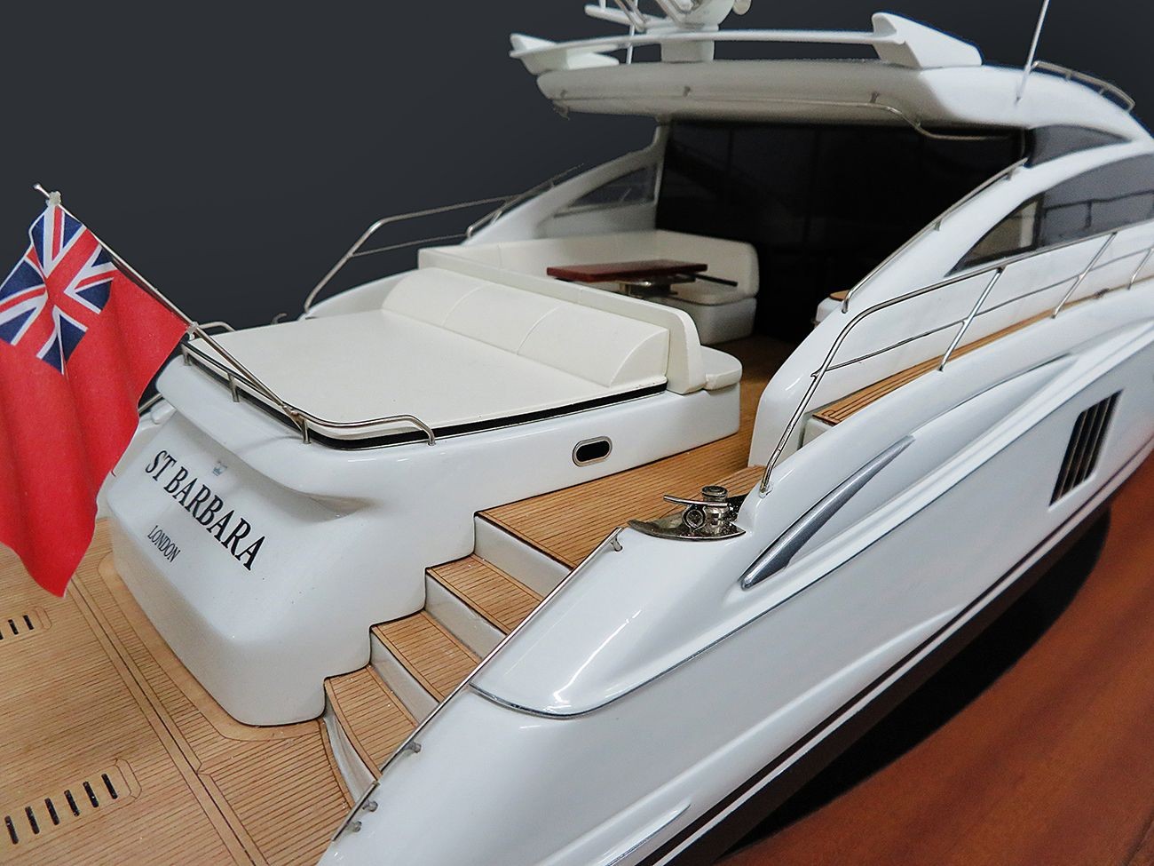 Custom Models - - PRINCESS V62 custom model - Abordage