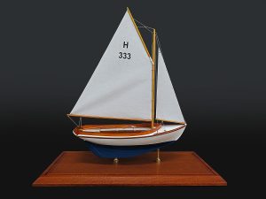 Custom Models - - Herreshoff 12 1/2 customized ship model - Abordage