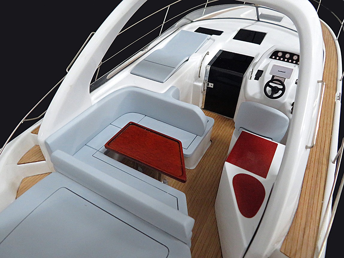 Custom Models - Bavaria Yachts - BAVARIA SPORT 34 custom model - Abordage