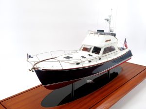 Custom Models - Hinckley - Hinckley Talaria 44 Flybridge custom model - Abordage