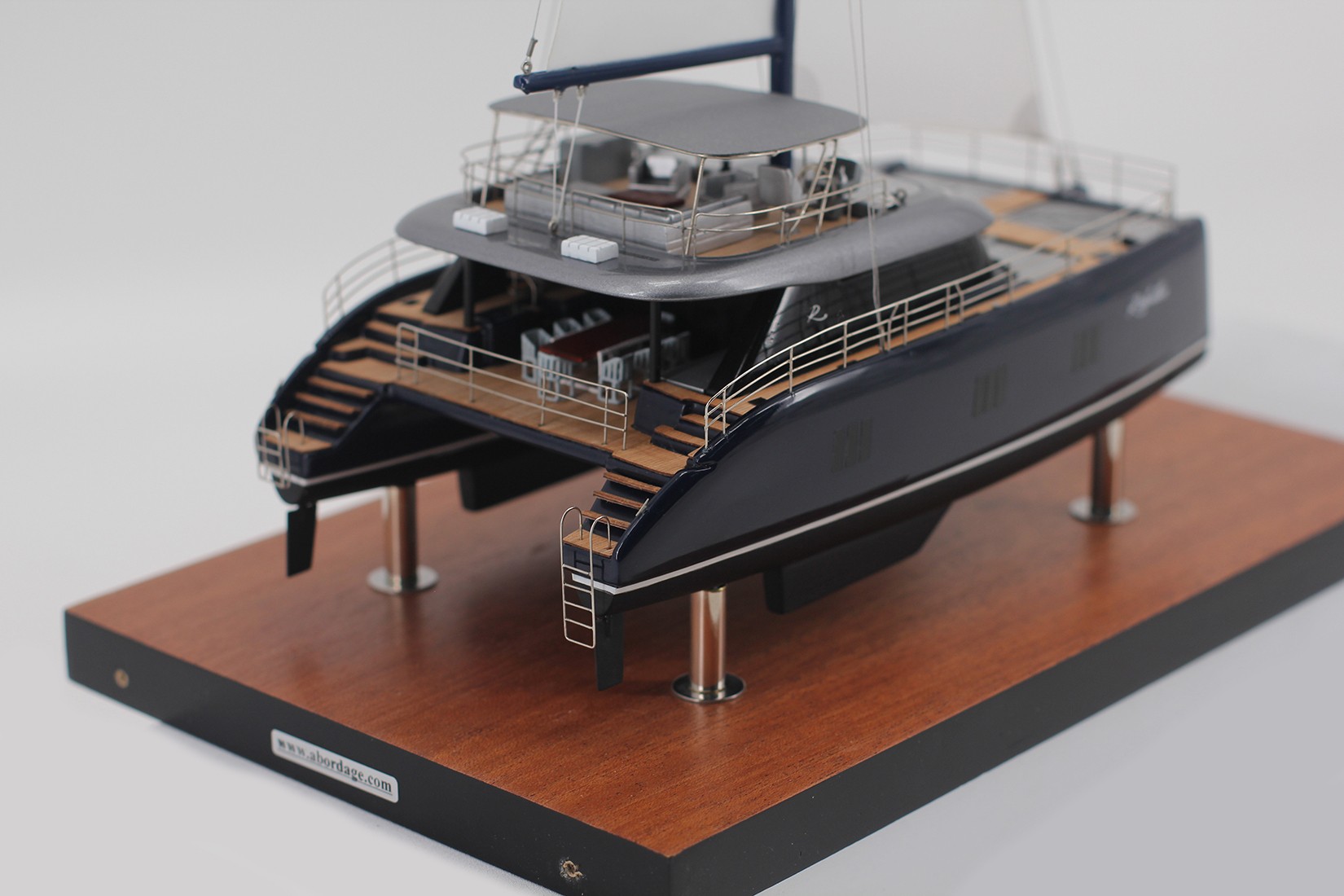 Custom Desk Models - - Sunreef 60 custom desk model - Abordage