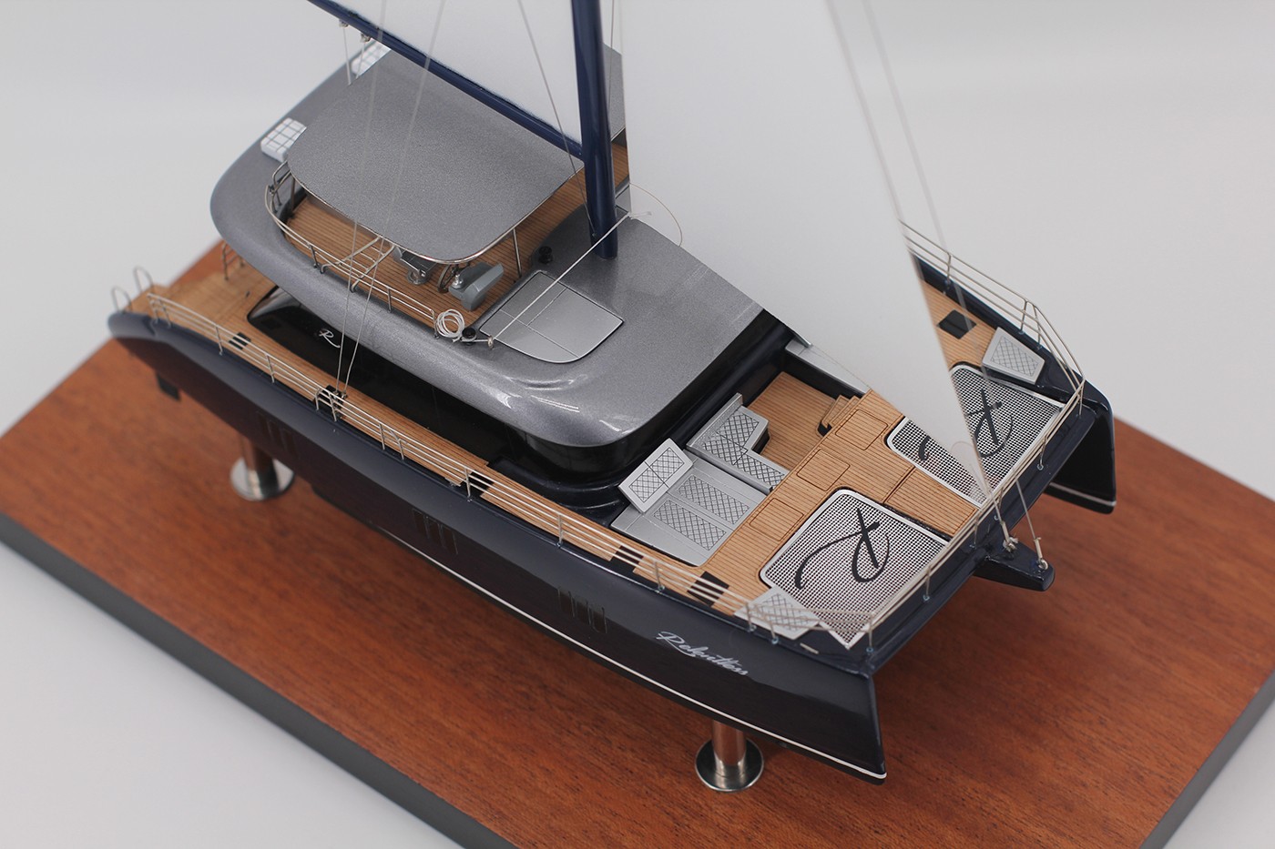 Custom Desk Models - - Sunreef 60 custom desk model - Abordage