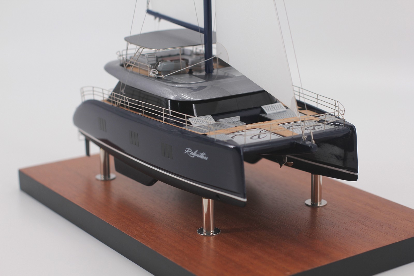 Custom Desk Models - - Sunreef 60 custom desk model - Abordage