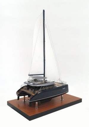 Custom Desk Models - - Sunreef 60 custom desk model - Abordage