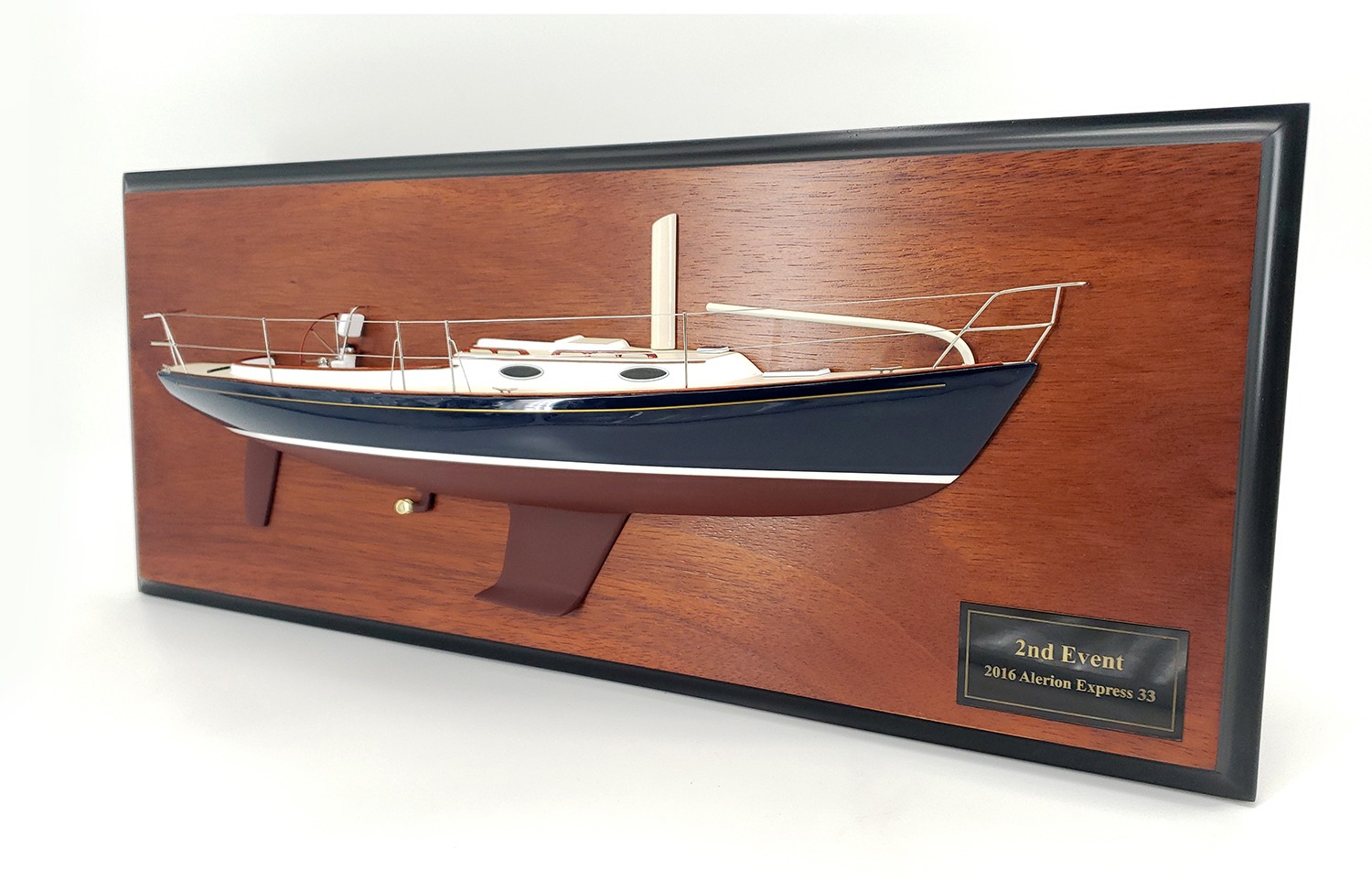 Custom Half Models - Alerion Express - Alerion 33 custom half model with deck details - Abordage