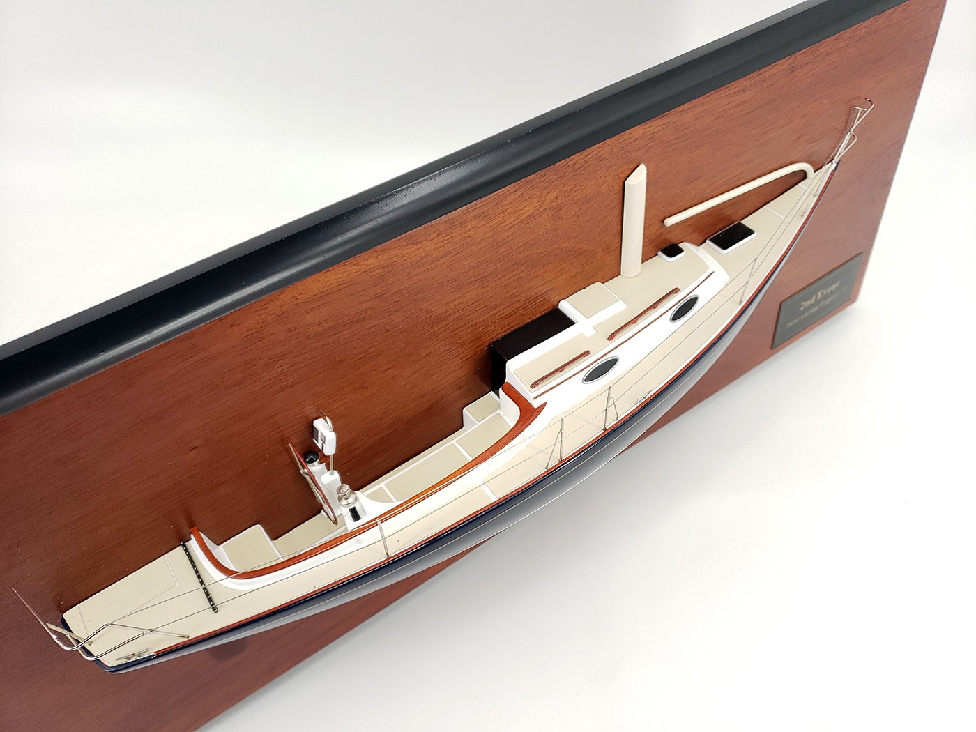 Custom Half Models - Alerion Express - Alerion 33 custom half model with deck details - Abordage