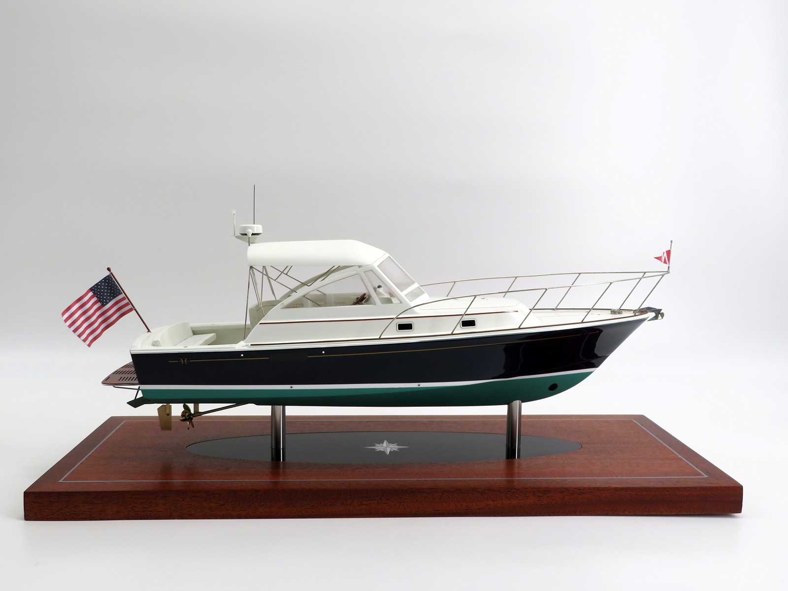 Custom Models - Hunt - Hunt Surfhunter 33 custom model - Abordage